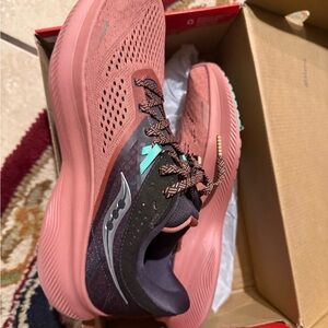 Saucony Ride 16 Running Sneakers Womens Size  9.5 Pink black  Shoes Athletic